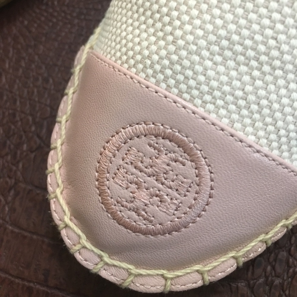SOLD on Ⓜ️ Tory Burch Color Block Espadrille Flats - Picture 3 of 8
